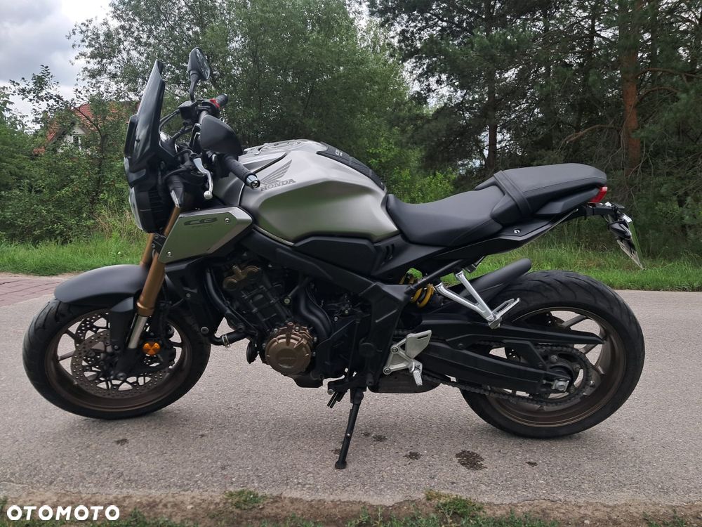 Honda CB - 4