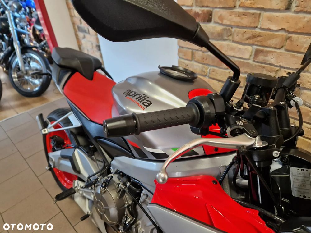 Aprilia Tuono - 29