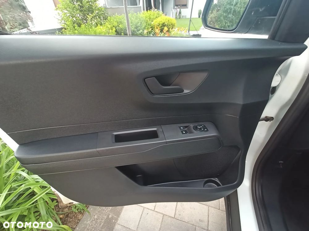 Ford Transit Courier - 15