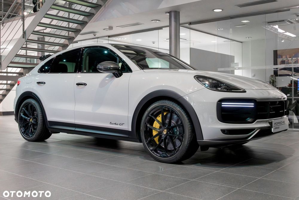 Porsche Cayenne Turbo GT - 2