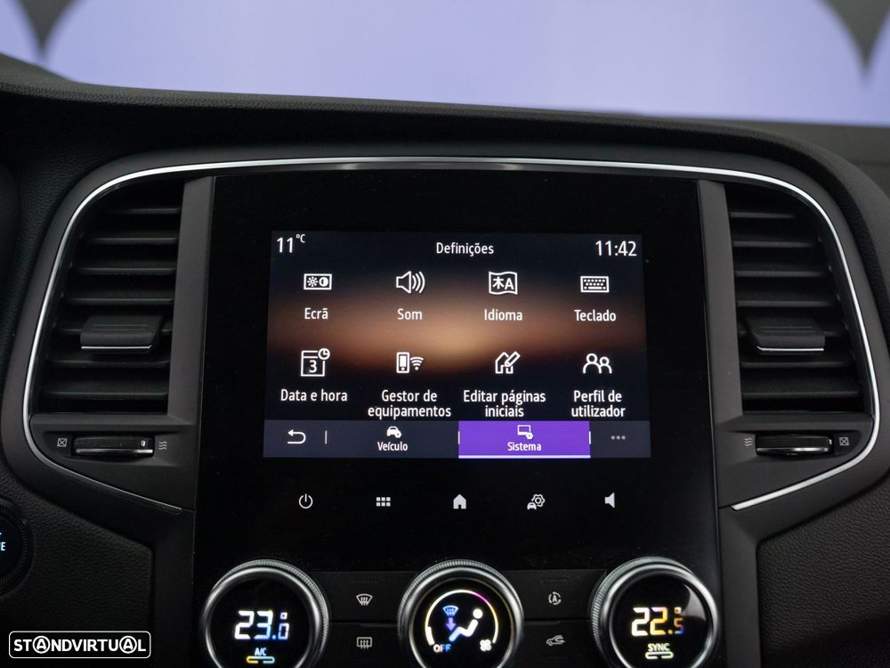 Renault Mégane Sport Tourer 1.6 E-Tech Plug-In Limited - 37