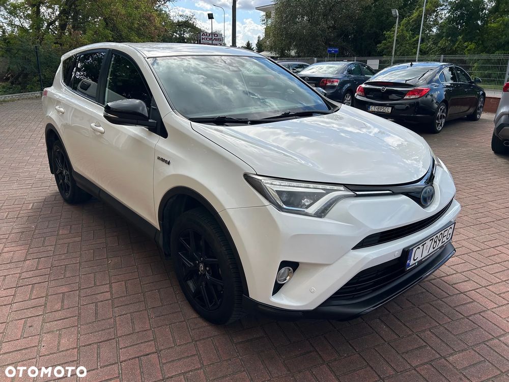 Toyota RAV4 Hybrid Premium 4x2 - 39