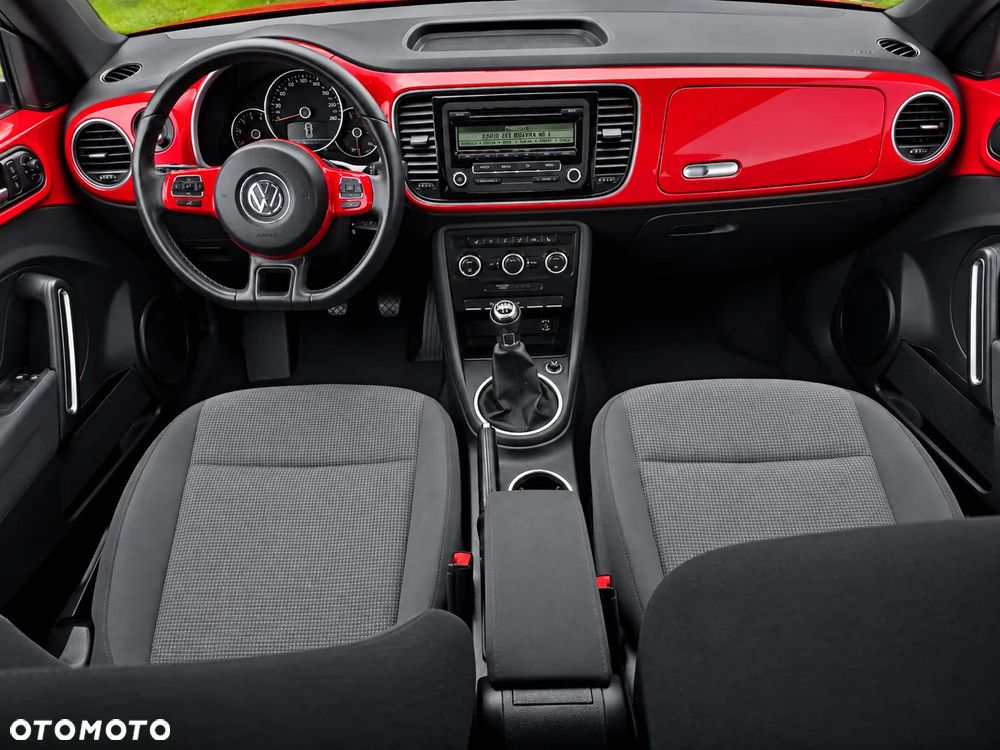 Volkswagen Beetle 1.6 TDI DPF Exclusive Design - 18