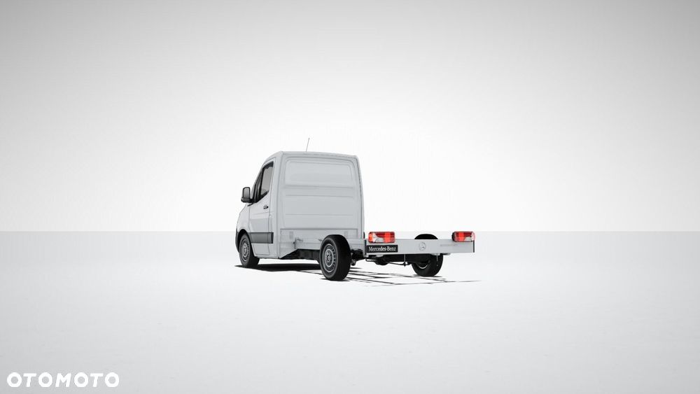 Mercedes-Benz Sprinter - 2