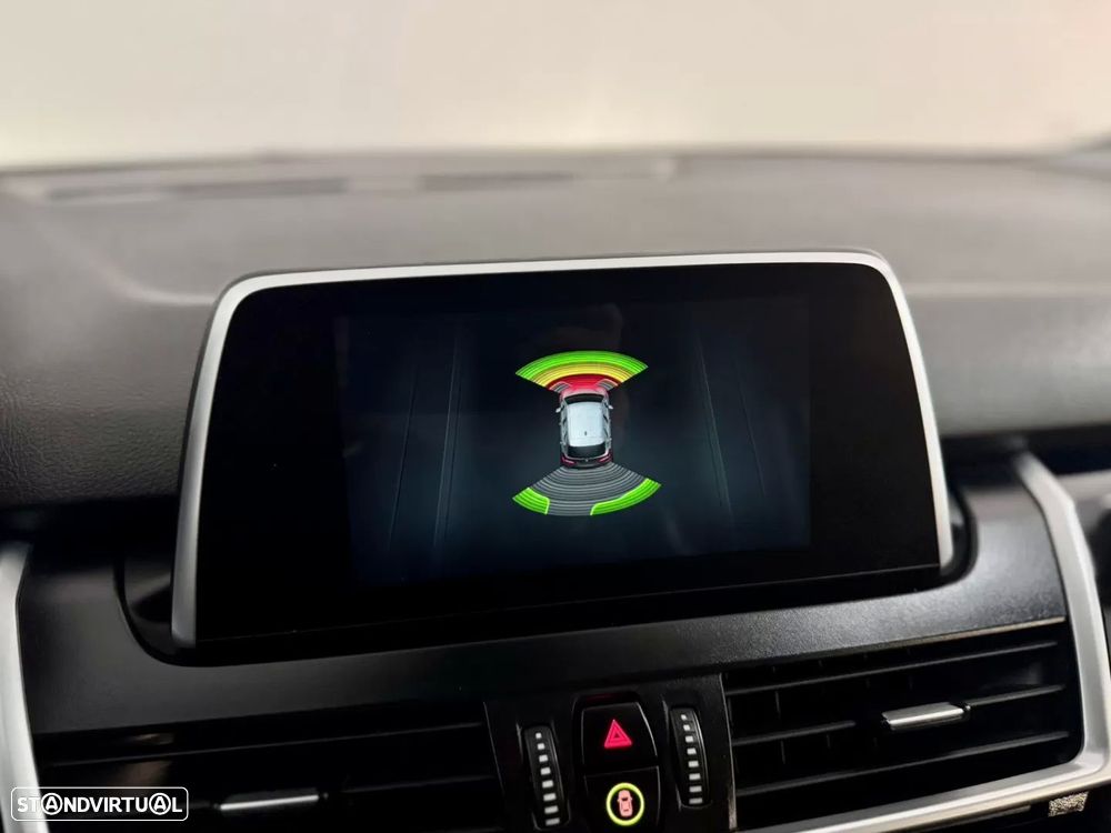 BMW 216 Active Tourer d Line Sport - 41