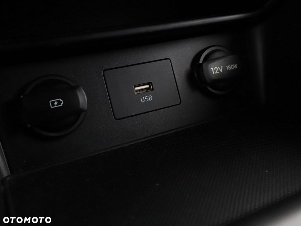 Hyundai Kona 1.6 GDI Hybrid Platinum DCT - 29