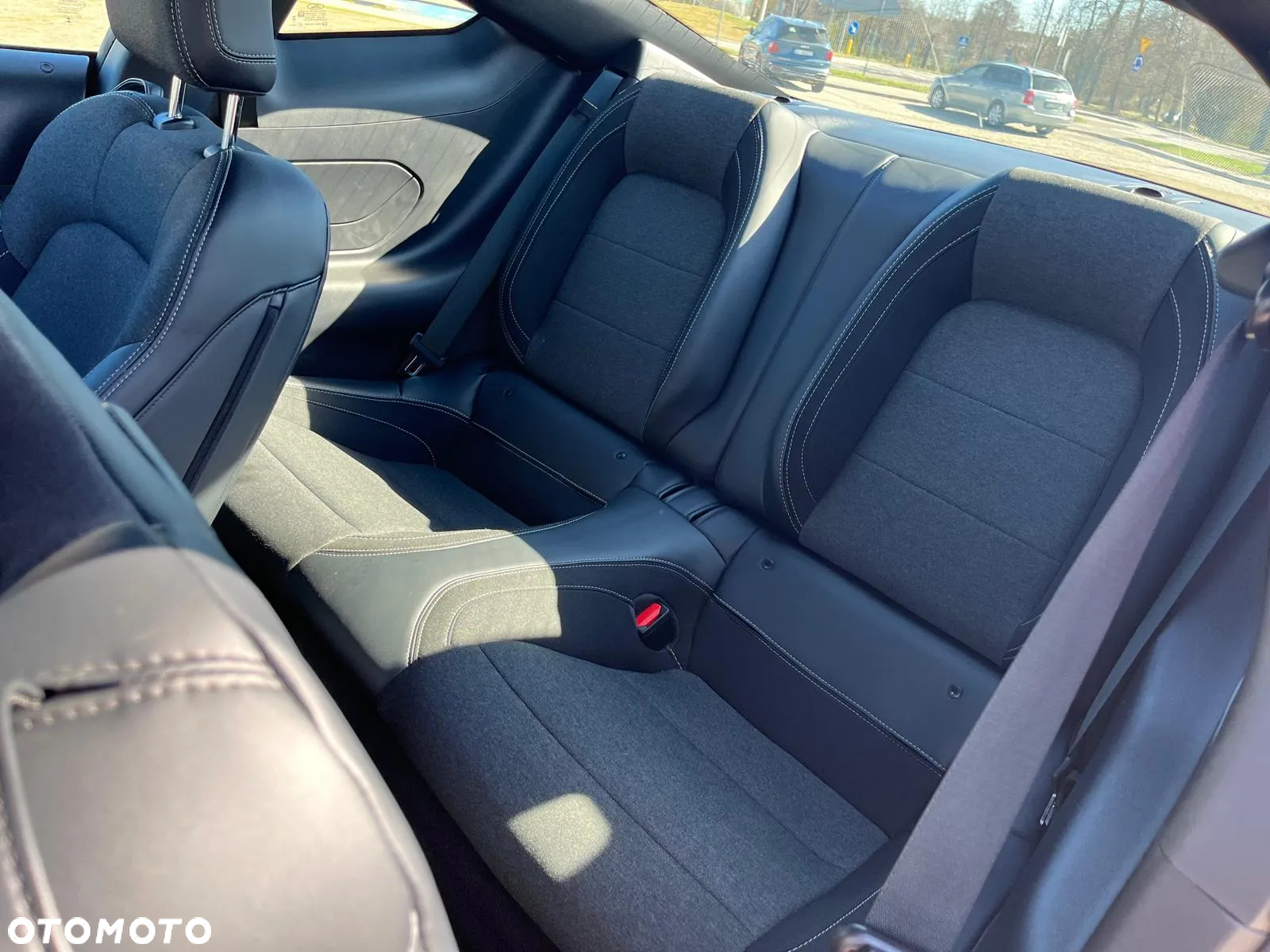 Ford Mustang 2.3 Eco Boost - 12