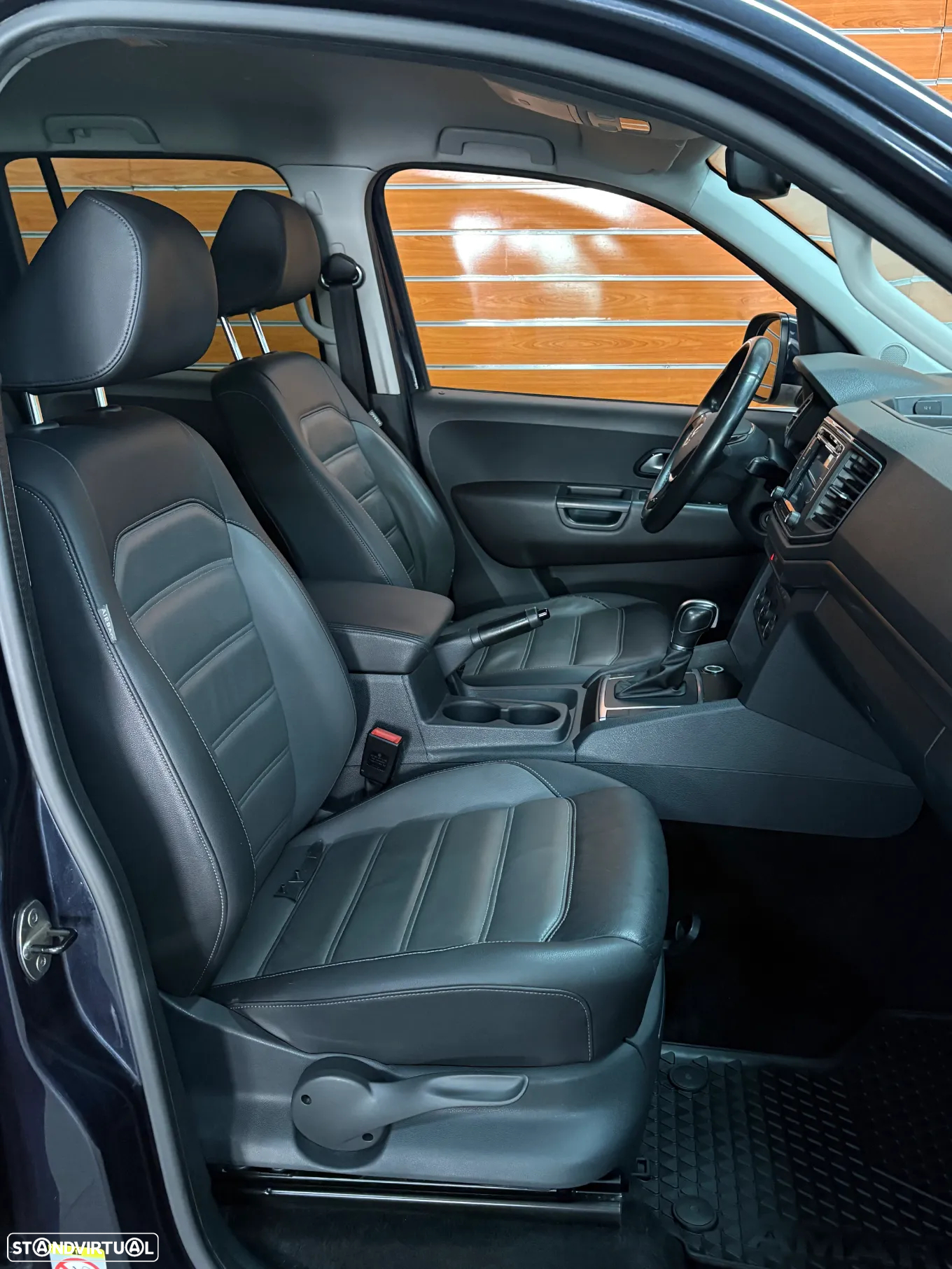 VW Amarok 3.0 TDI 4MOTION Auto Highline - 9
