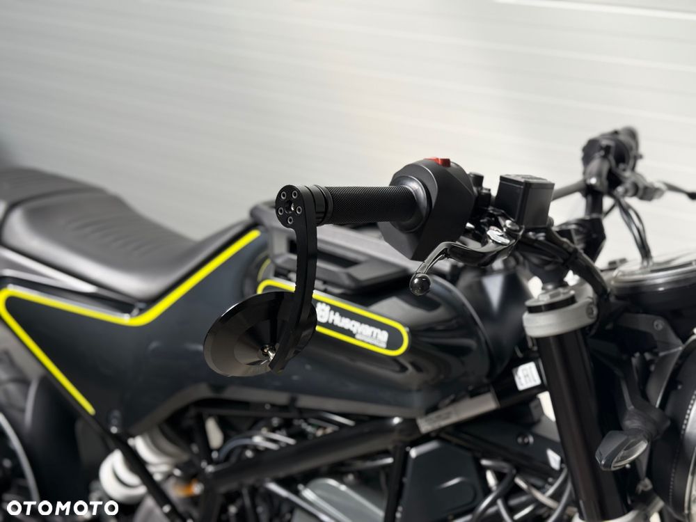 Husqvarna Svartpilen - 12