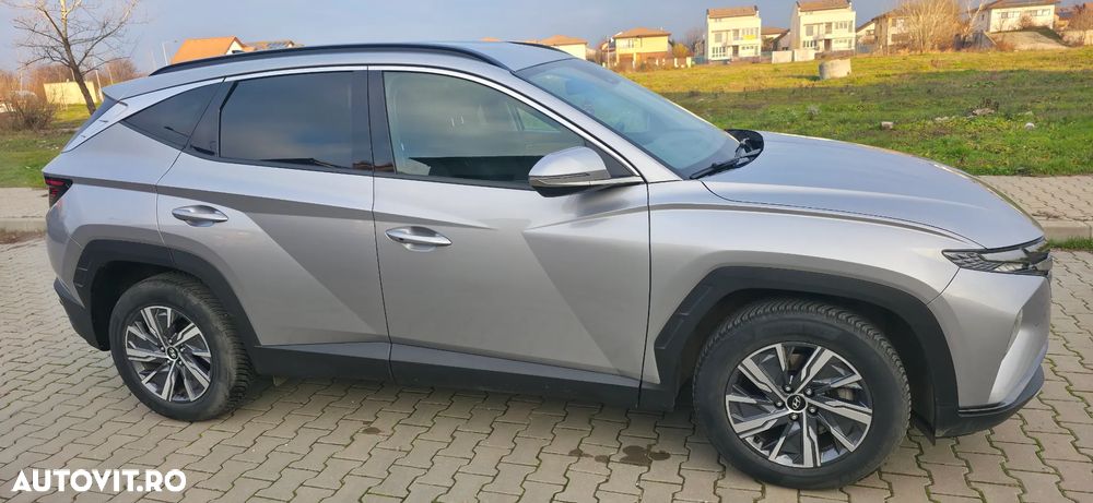 Hyundai Tucson 1.6 T-GDi HEV 2WD Select - 12