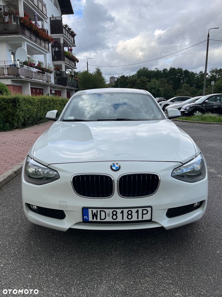 BMW Seria 1 114i - 3