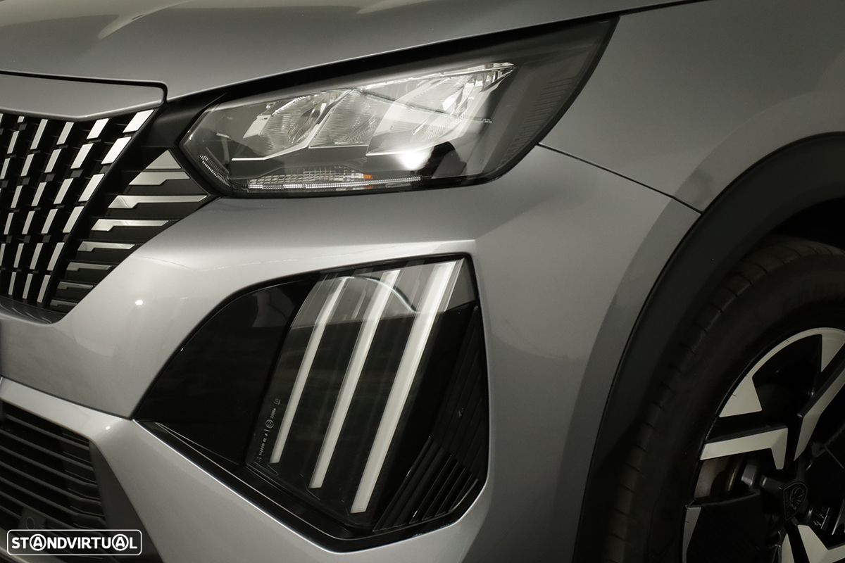 Peugeot 2008 1.2 PureTech Allure - 6