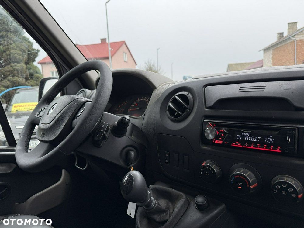 Renault Master - 18