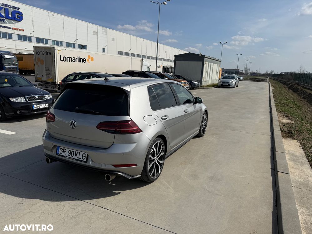 Volkswagen Golf 2.0 TSI OPF DSG GTI - 4