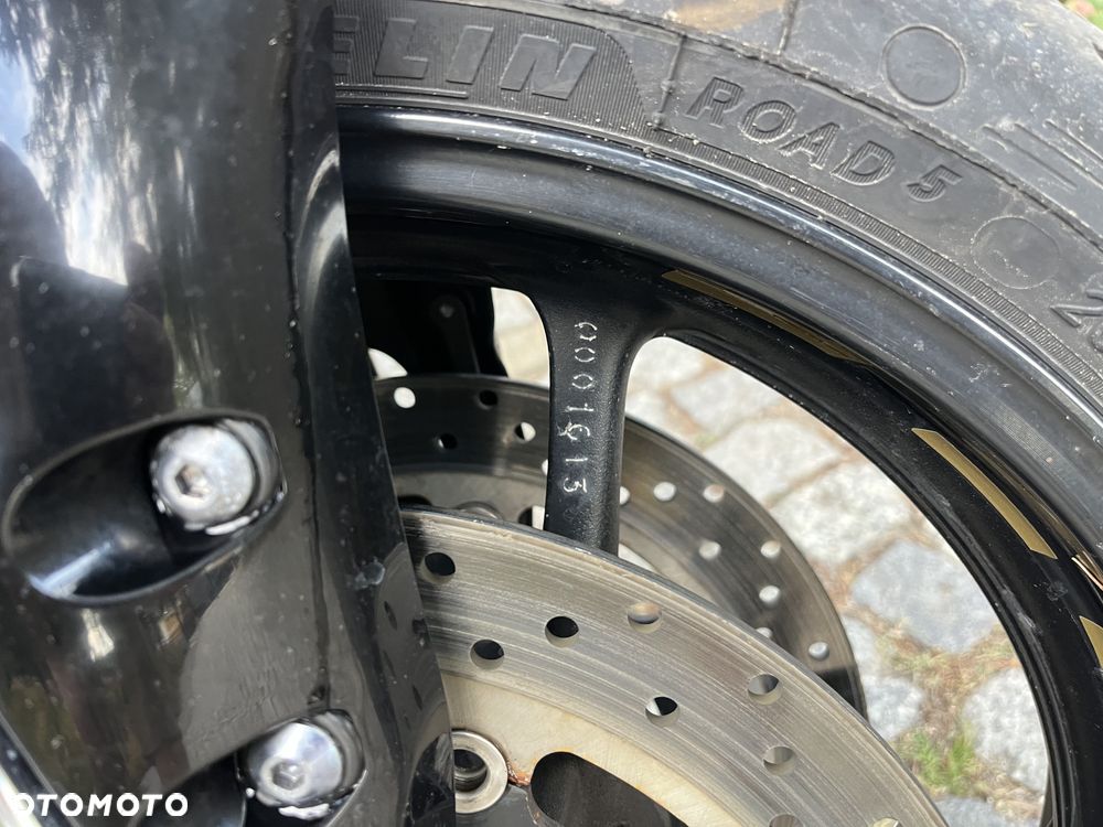 Yamaha FZ8 - 18