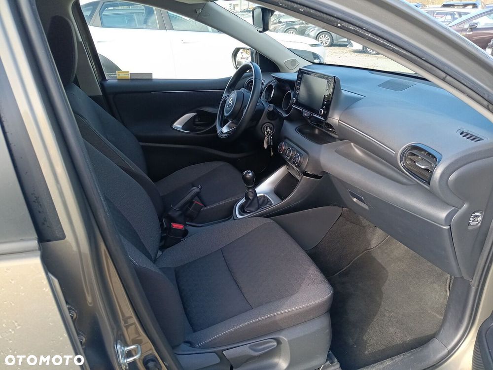 Toyota Yaris 1.5 Comfort - 6