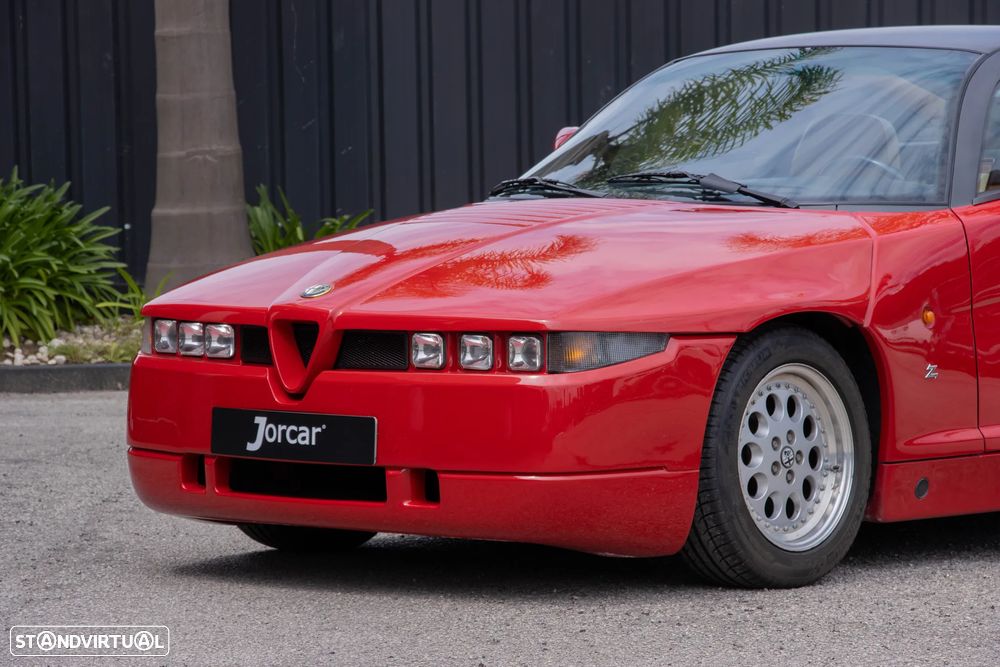 Alfa Romeo SZ Coupé Standard - 16