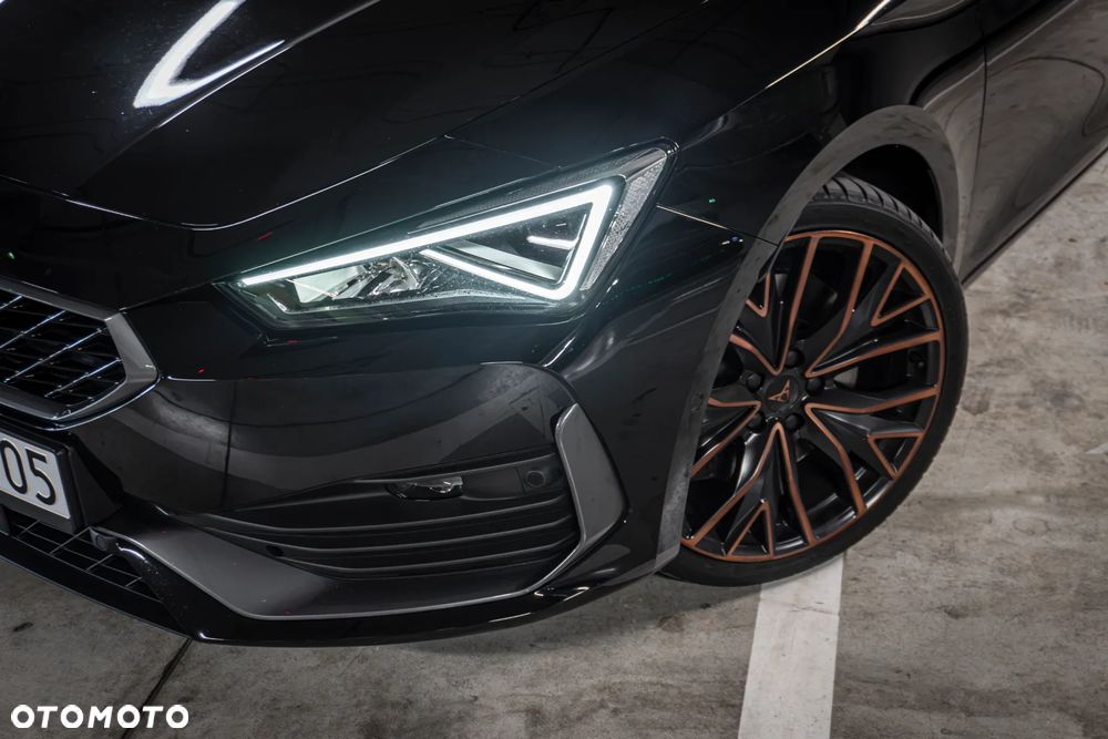 Cupra Leon Sportstourer 2.0 TSI DSG VZ - 2