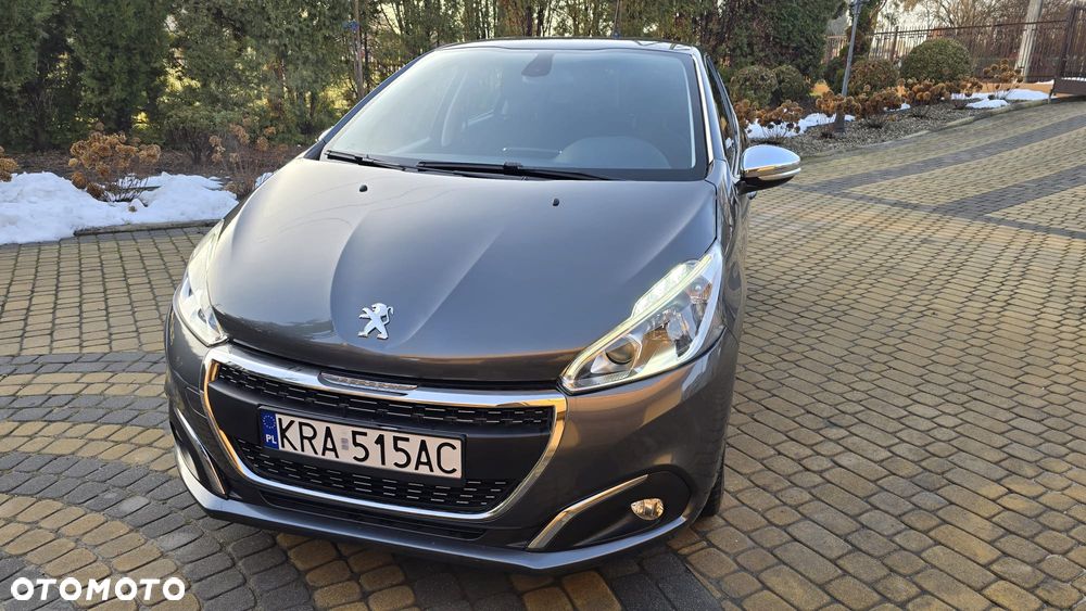 Peugeot 208 1.2 PureTech GPF Signature S&S - 3