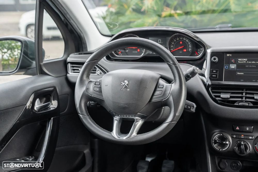 Peugeot 208 1.2 PureTech Active - 6