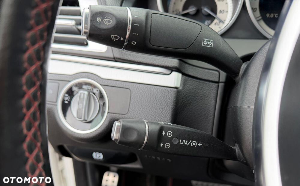 Mercedes-Benz Klasa E 250 (BlueTEC) d 9G-TRONIC - 30