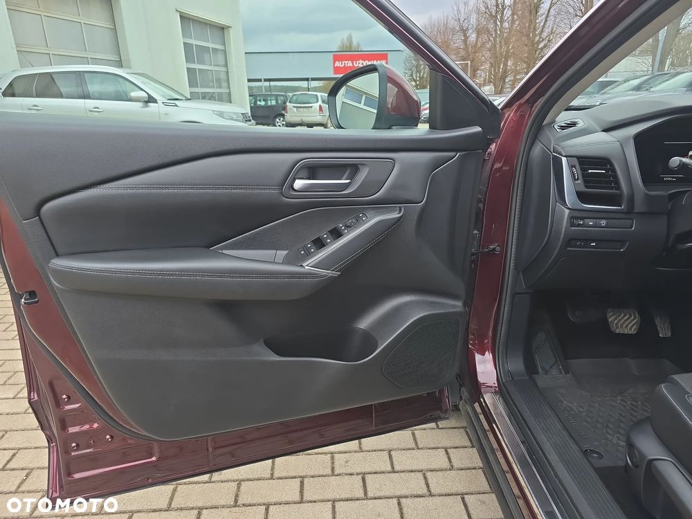 Nissan Qashqai 1.3 DIG-T N-Connecta DCT - 11
