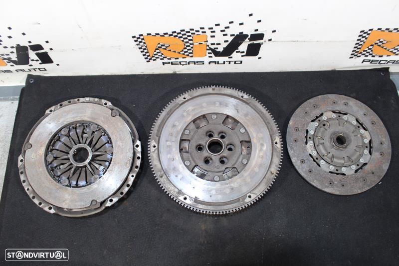 Kit Embraiagem Volkswagen Passat (3C2)  03G141025f / 03G105266bb / 022 - 2
