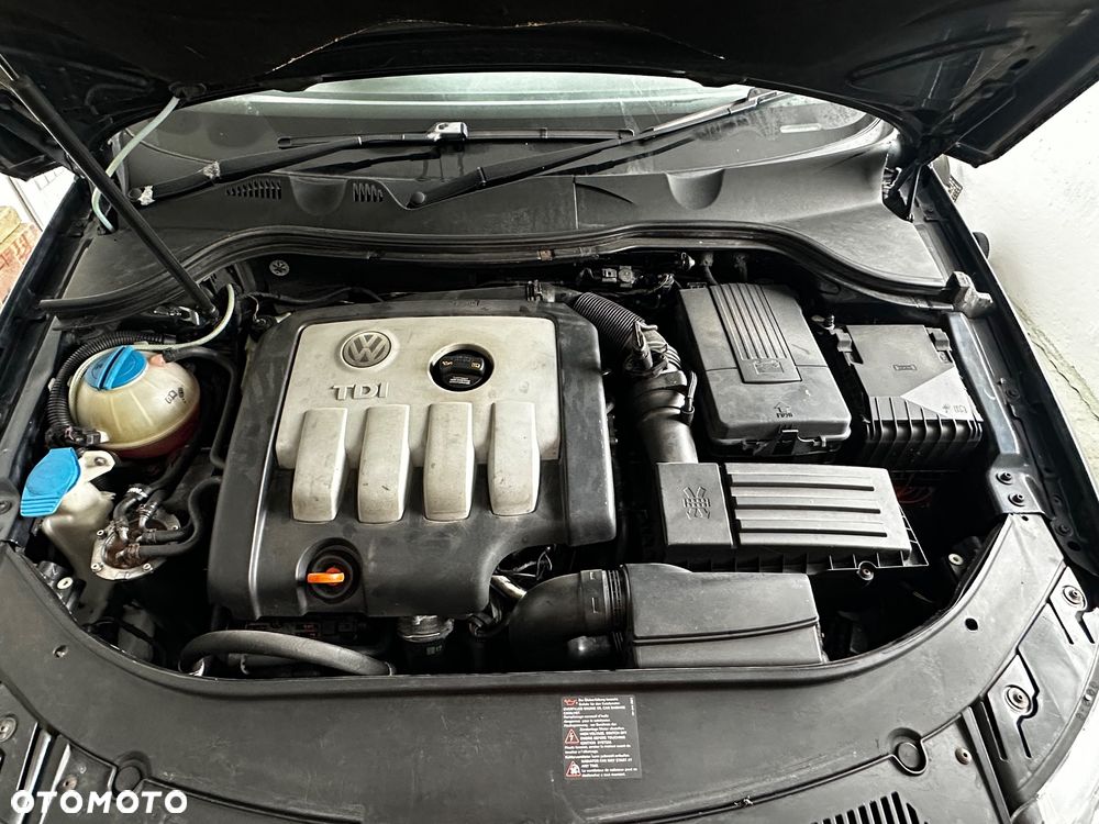 Volkswagen Passat - 19