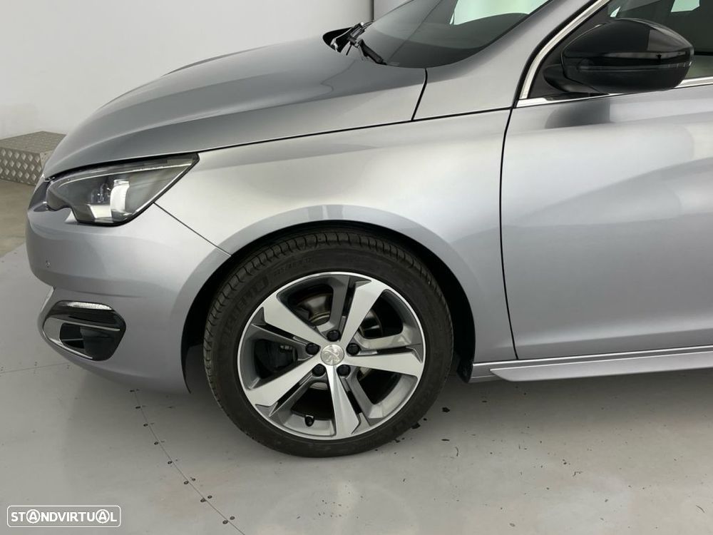 Peugeot 308 SW 1.2 PureTech GT Line - 19