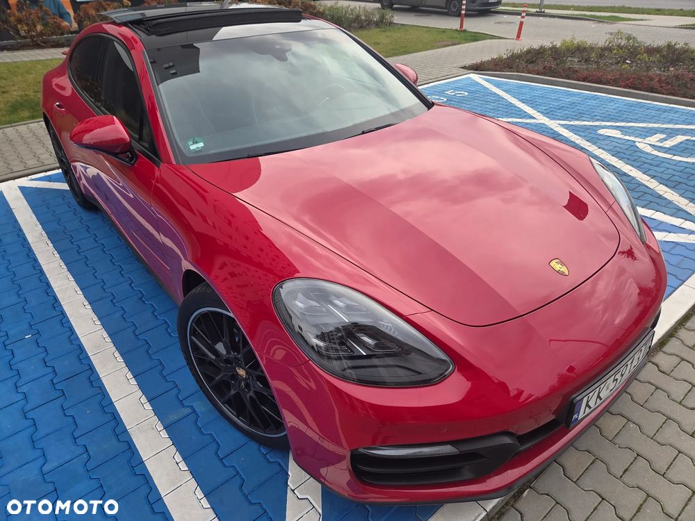 Porsche Panamera 4 - 22