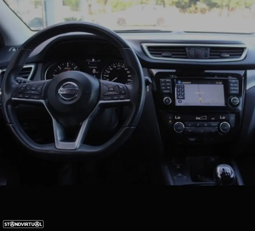 Nissan Qashqai 1.5 dCi N-Connecta - 2
