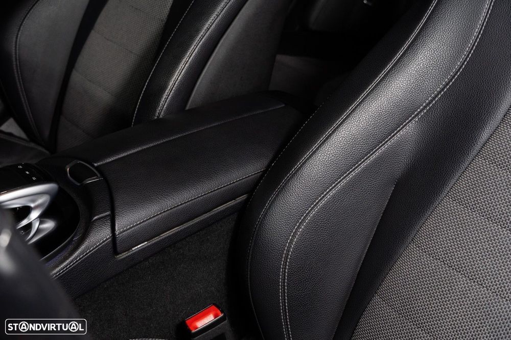 Mercedes-Benz E 220 d Avantgarde - 39