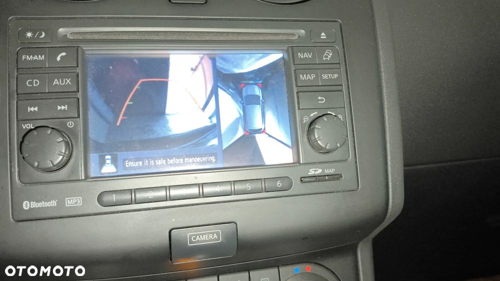 Nissan Qashqai 2.0 360 - 16