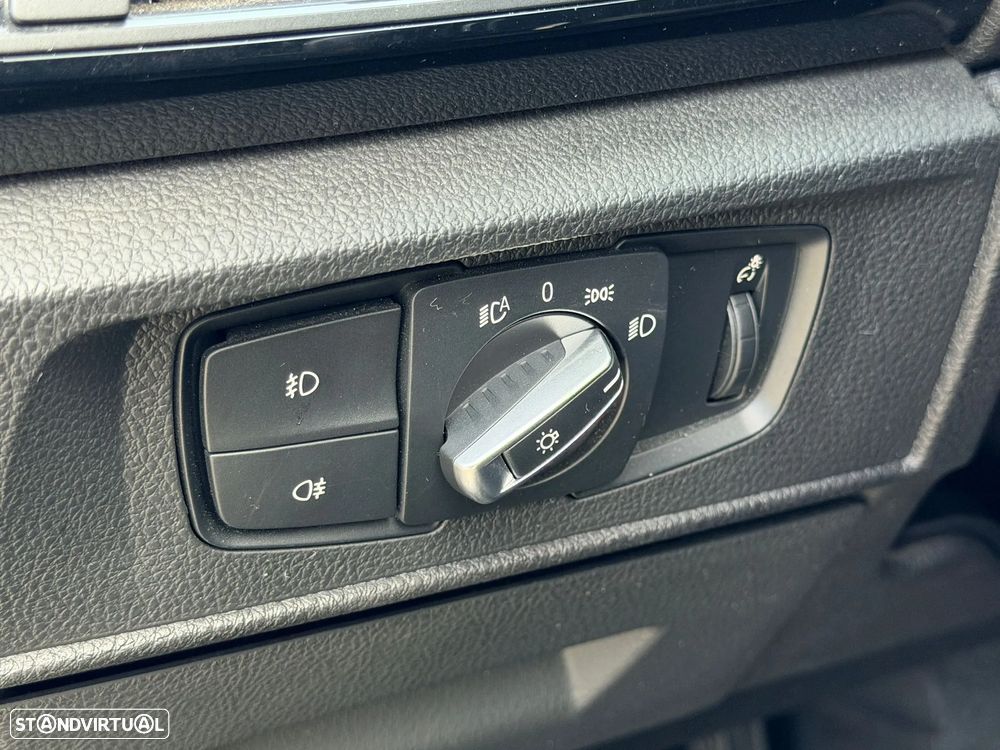 BMW 120 d Aut. M Sport - 14