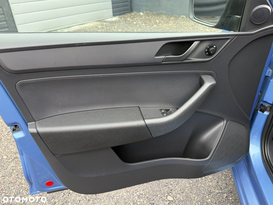 Skoda RAPID 1.2 TSI Drive - 19