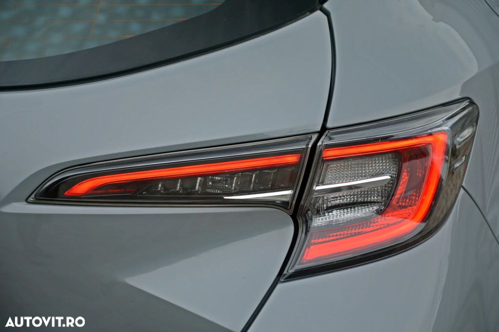 Toyota Corolla - 20