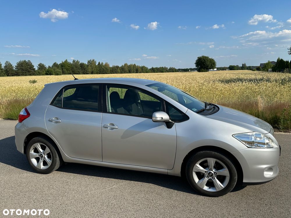 Toyota Auris 1.33 VVT-i Active - 14