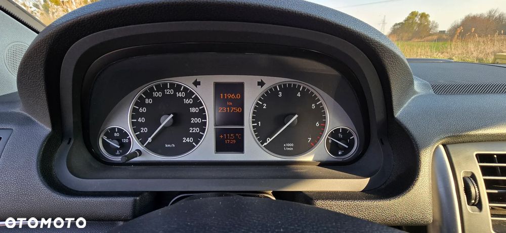 Mercedes-Benz Klasa B - 8