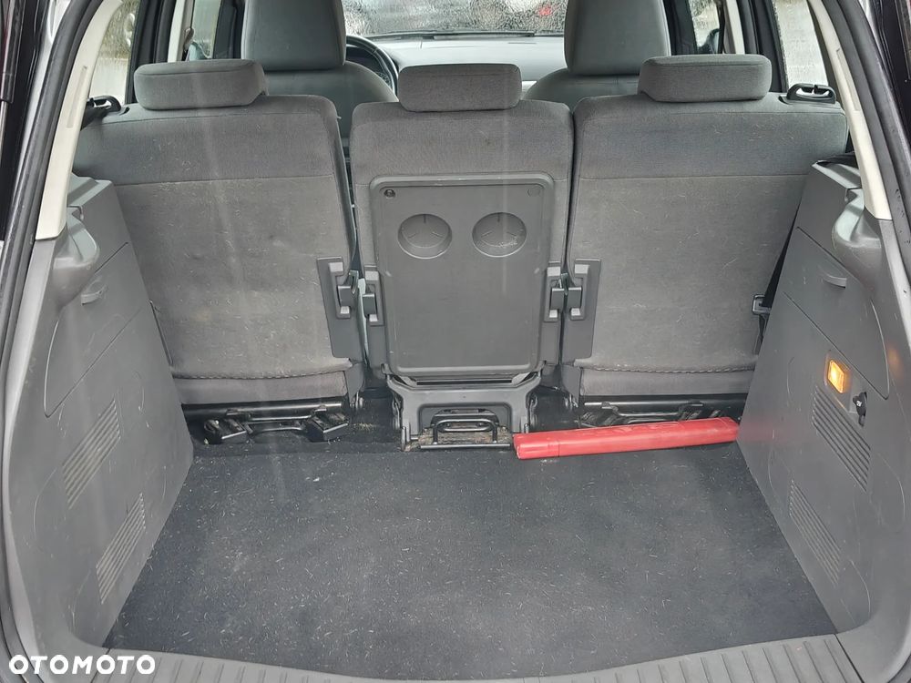 Ford C-MAX 1.6 Ambiente - 22