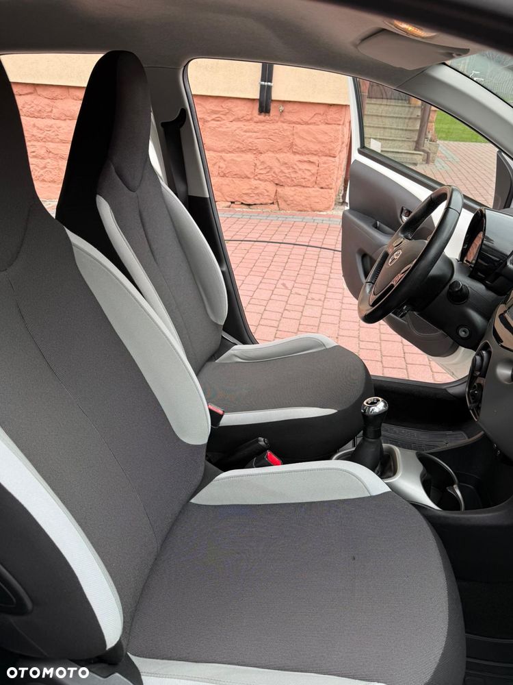 Toyota Aygo - 10