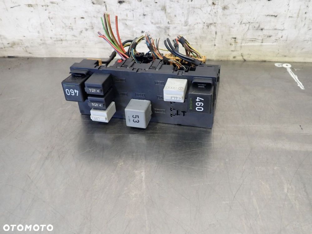 MODUŁ BORDNETZ VOLKSWAGEN CADDY 2.0 III 3C0937049AH - 3