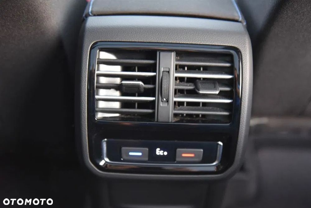 Volkswagen Passat 1.4 TSI Plug-In-Hybrid GTE - 30