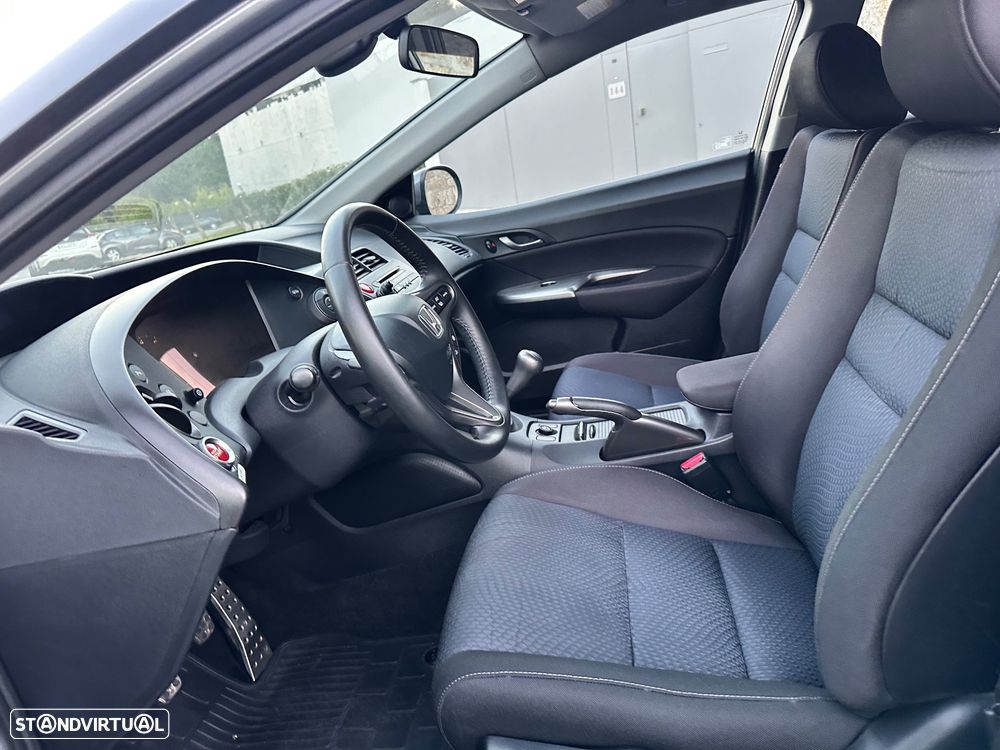Honda Civic 1.4 i-VTEC Sport Edition - 29