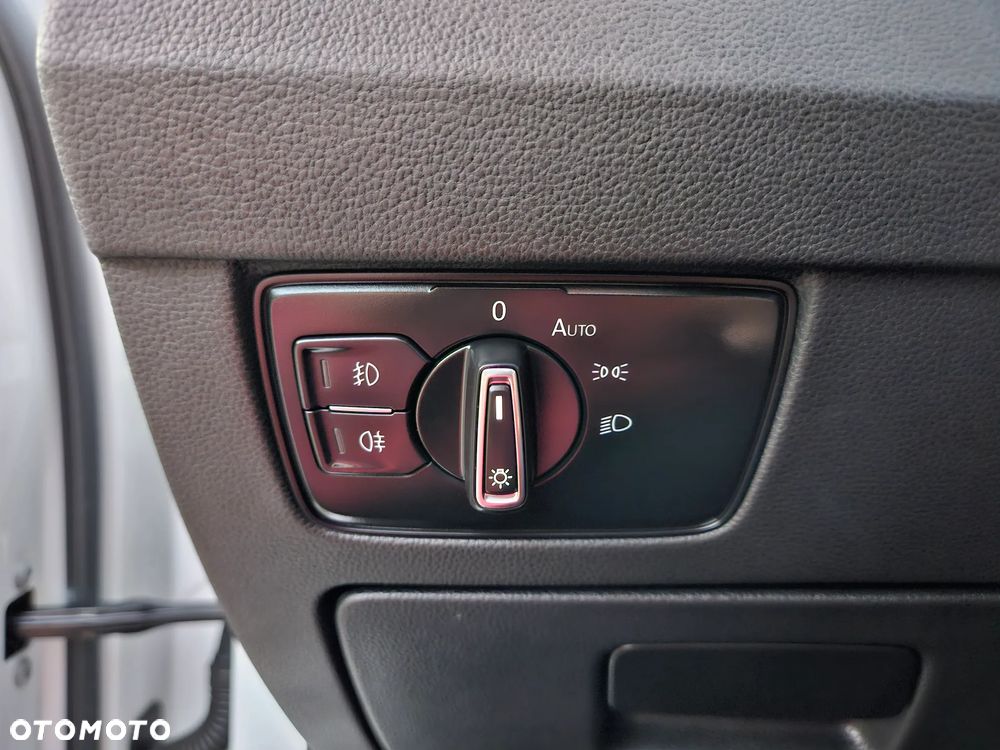 Volkswagen Passat 1.5 TSI EVO Business - 20