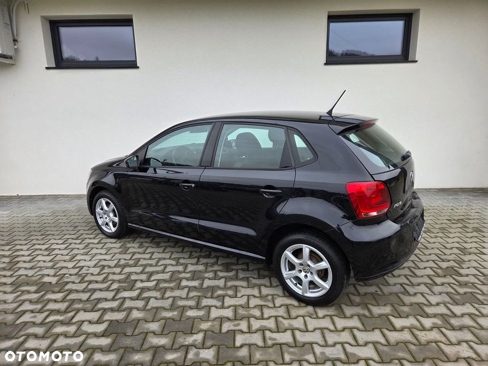 Volkswagen Polo - 17