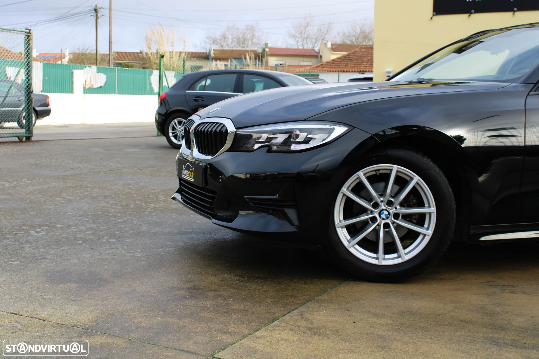 BMW 318 d Touring - 9
