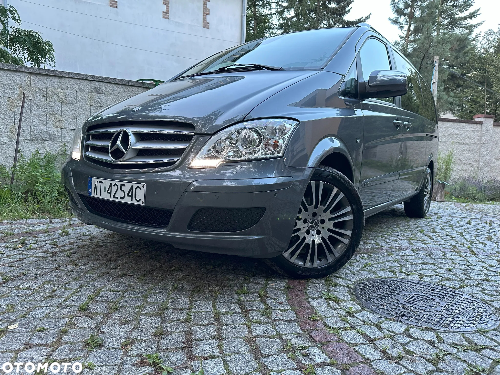 Mercedes-Benz Viano 3.0 CDI Ambiente (d³ugi) - 4