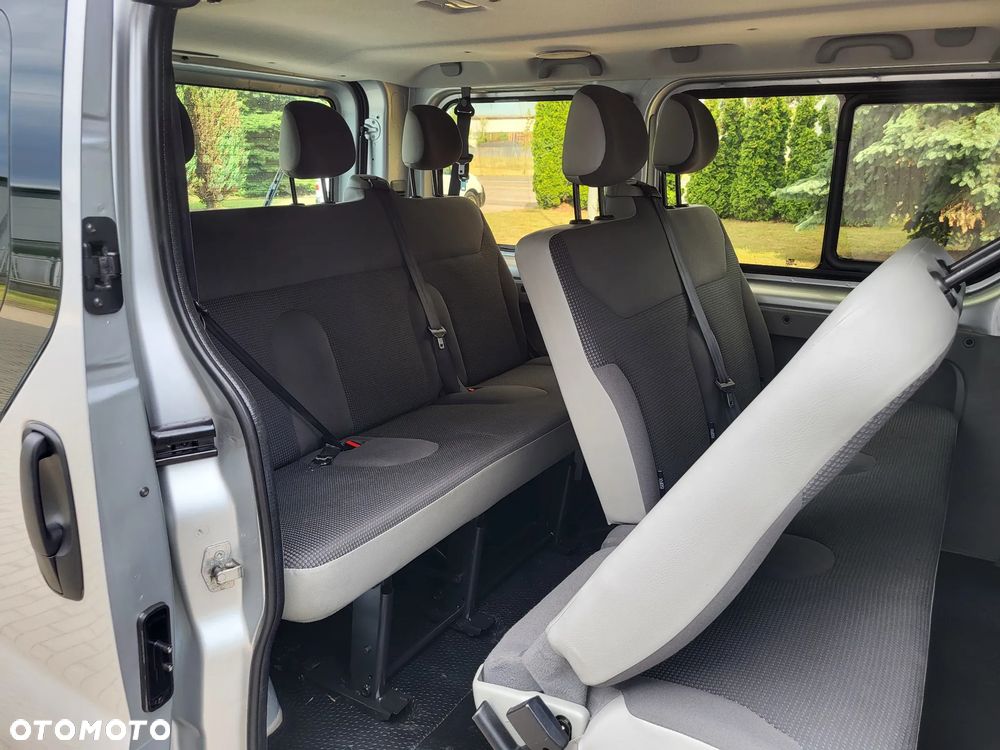 Opel Vivaro - 13