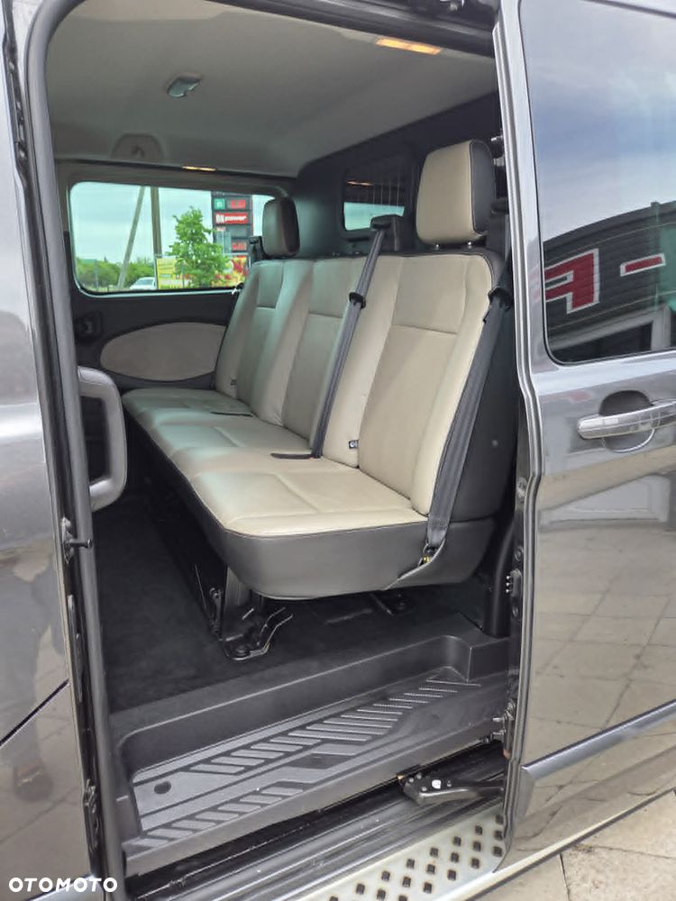 Ford TRANSIT CUSTOM - 9