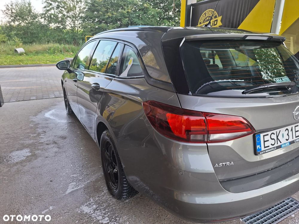 Opel Astra 1.6 CDTI Enjoy - 5
